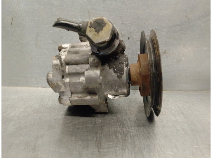 Replacement power steering pump for Seat Toledo (1L) 1.9 TDI OEM IAM reference 357422155C 7691955117 ZF