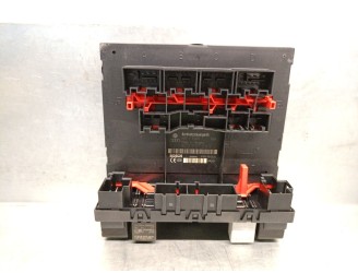 Recambio de caja reles / fusibles para volkswagen passat berlina (3c2) 2.0 tdi referencia OEM IAM 3C0937049J F005V00530 BOSCH