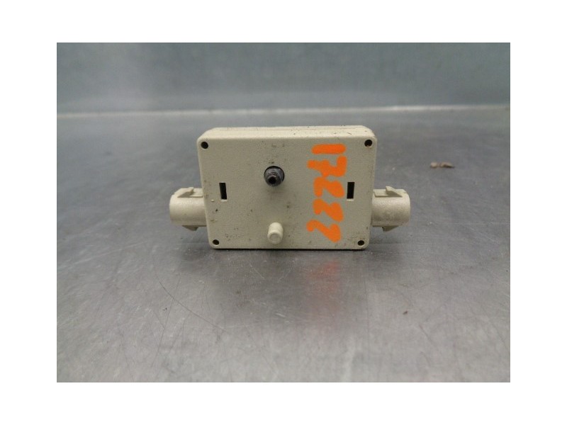 Recambio de antena para bmw serie 3 coupe (e92) 2.0 16v cat referencia OEM IAM 6990090 21367510 