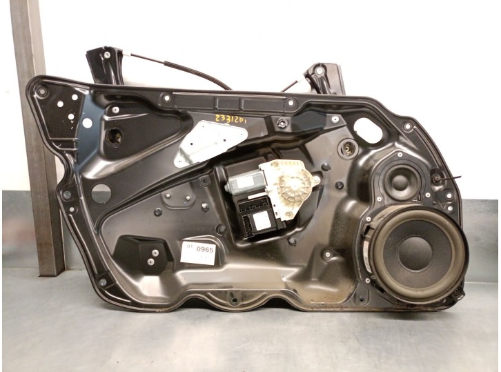 Recambio de elevalunas delantero izquierdo para volkswagen passat berlina (3c2) 2.0 tdi referencia OEM IAM 1K0859793G 3C1837461H