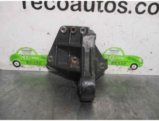 Recambio de soporte motor para renault laguna (b56) 2.2 turbodiesel referencia OEM IAM 7700827516D  