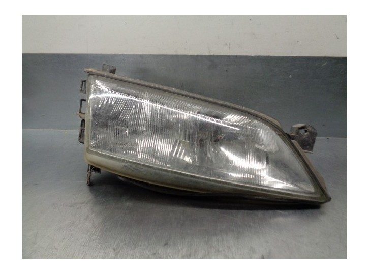 Replacement right headlight for Opel Vectra B saloon 2.0 16V DI CAT (X 20 DTL / LD3) OEM IAM reference 1216010 