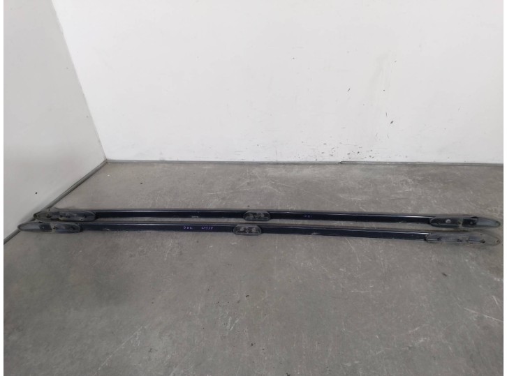 Recambio de portaequipajes para kia carnival ii 2.9 crdi cat referencia OEM IAM 0K55350610B 