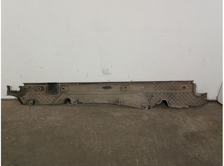 Recambio de cubrecarter para audi q7 (4lb) 3.0 tdi quattro referencia OEM IAM 7L8825211C 7L8825211E 