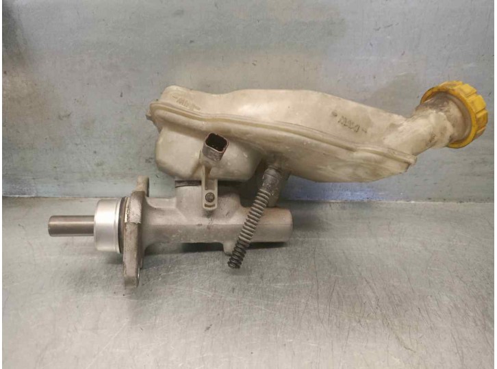 Recambio de bomba freno para citroën c3 1.4 referencia OEM IAM 32067093 32067093 TRW