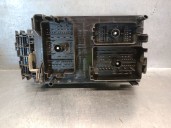 Recambio de caja reles / fusibles para opel astra j lim. 1.7 16v cdti referencia OEM IAM 13313205 