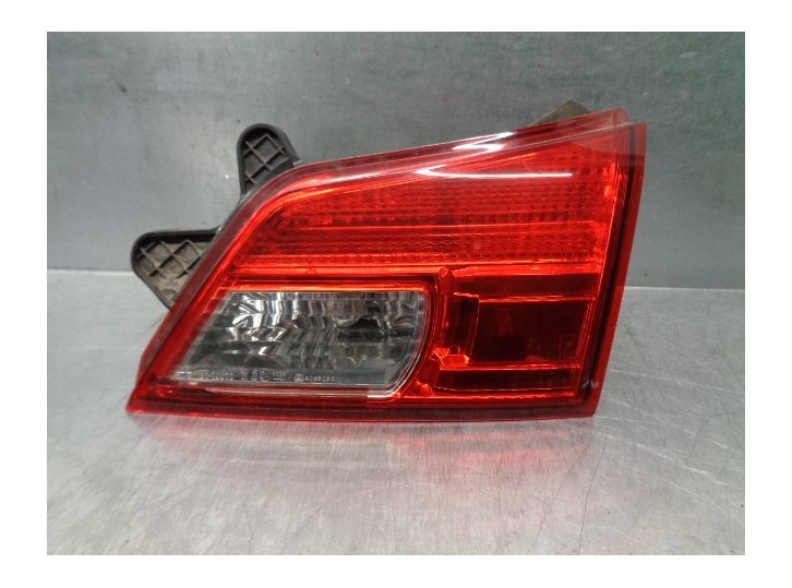Recambio de piloto trasero derecho para subaru legacy kombi/outback b14 2.0 diesel cat referencia OEM IAM 84912AJ250 DE PORTON 5
