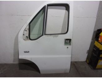 Recambio de puerta delantera izquierda para citroën jumper caja cerrada (1) 1.9 diesel cat referencia OEM IAM 9002AJ BLANCA 5 PU