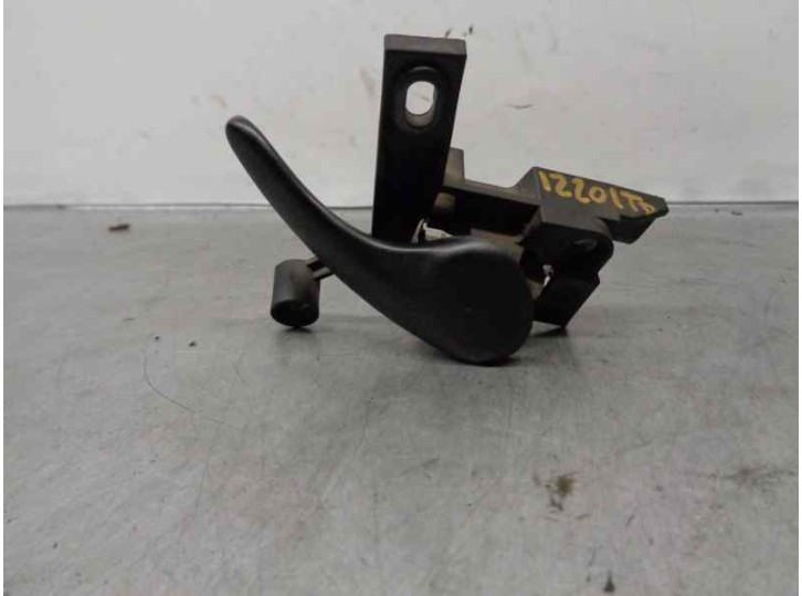 Recambio de maneta interior trasera derecha para volkswagen golf iii berlina (1h1) 1.4 referencia OEM IAM 7M0837020A  