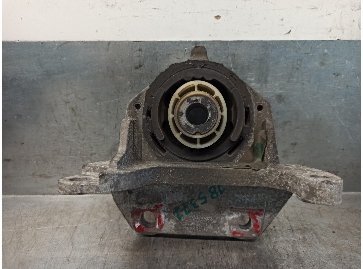 Recambio de soporte motor izquierdo para fiat stilo (192) 1.4 referencia OEM IAM 46832499 
