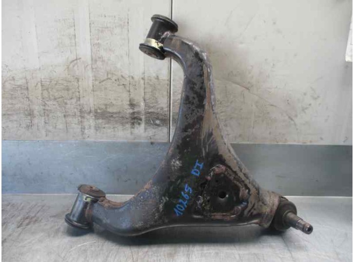 Recambio de brazo suspension inferior delantero izquierdo para volkswagen lt caja cerrada / combi (mod. 1997) 2.5 tdi referencia