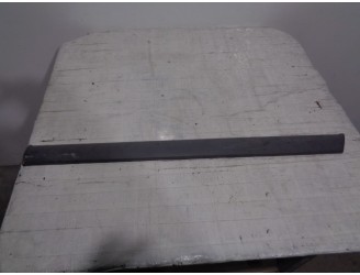 Recambio de molduras traseras para renault 19 19 1.4 referencia OEM IAM 7700803457  