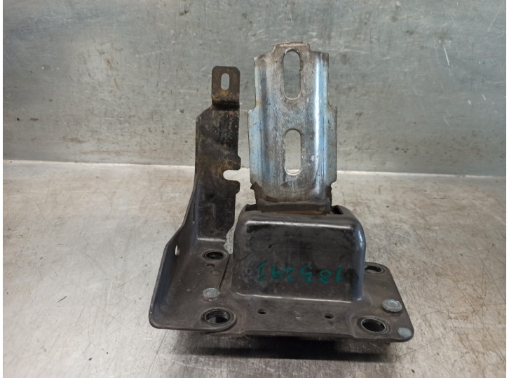 Replacement left engine mount for Citroën C3 1.6 16V HDi OEM IAM reference 181392 