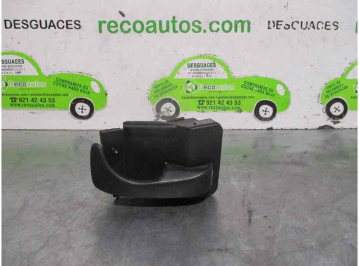 Recambio de maneta interior trasera derecha para ford fiesta berl./courier si referencia OEM IAM 89FBA22600AA  