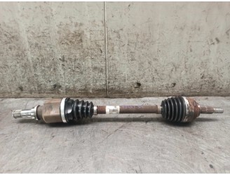 Recambio de transmision delantera izquierda para renault megane ii berlina 5p 1.5 dci diesel cat referencia OEM IAM 8200626043  