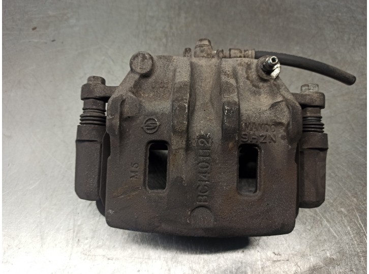 Recambio de pinza freno delantera izquierda para ssangyong actyon 2.0 td cat referencia OEM IAM 4811009152 BC140112 MANDO