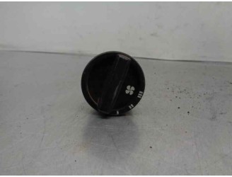 Recambio de botones salpicadero para ford transit, caja cerrada 86/92 2.5 diesel referencia OEM IAM 95VB13752AA 