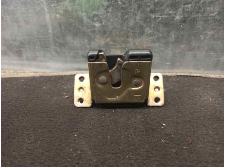 Recambio de cerradura maletero / porton para opel kadett e 1.6 diesel referencia OEM IAM 134060 