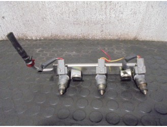 Recambio de rampa inyectora para mitsubishi colt berlina 3 (z30) 1.1 cat referencia OEM IAM MN143974  