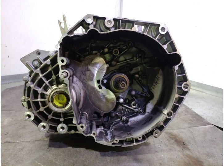 Recambio de caja cambios para jeep compass (mp, m6, mv, m7) 1.3 referencia OEM IAM C63063003  3070084