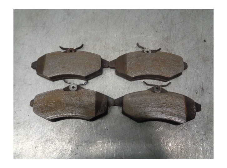 Recambio de pastillas de freno para citroën c3 1.1 referencia OEM IAM 