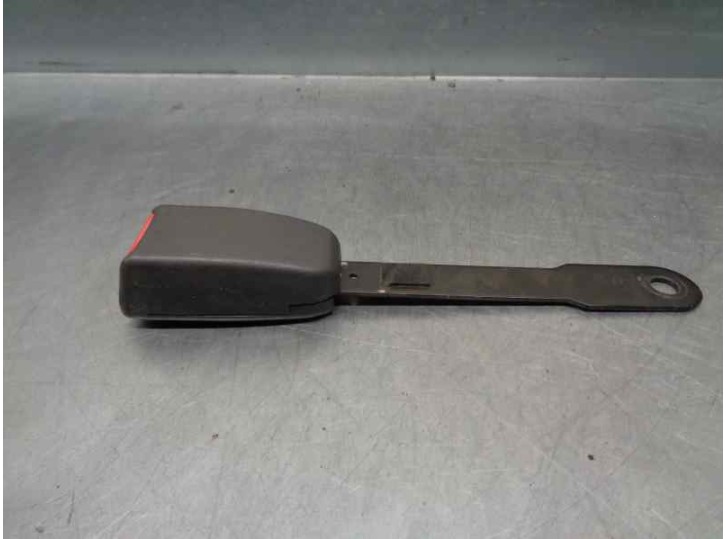 Recambio de enganche cinturon para mitsubishi space wagon (n30/n40) 2.0 16v cat referencia OEM IAM NSB1072  