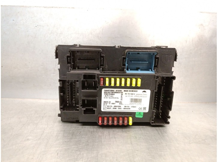 Recambio de caja reles / fusibles para jeep compass (mp, m6, mv, m7) 1.3 referencia OEM IAM P68497538AC  