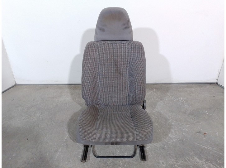 Recambio de asiento delantero izquierdo para volvo serie 340 1.7 referencia OEM IAM 4882887 TELA GRIS 4 PUERTAS
