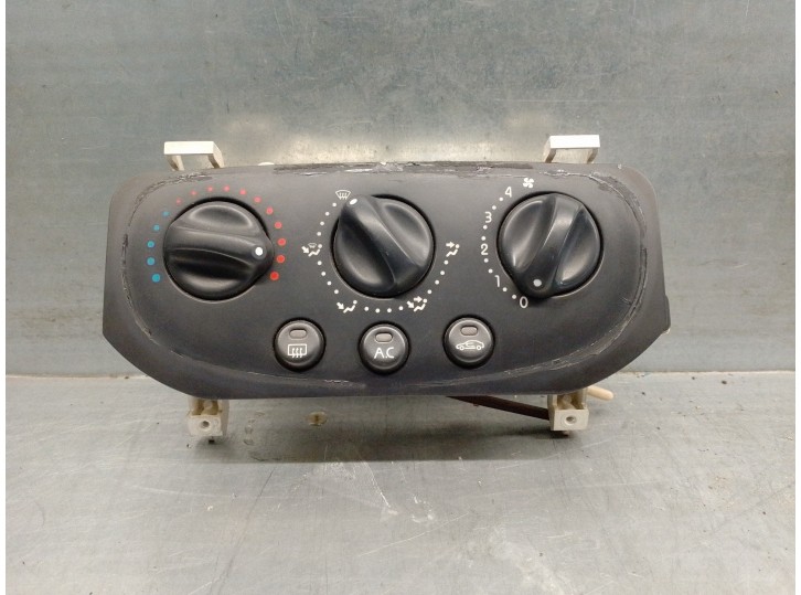 Recambio de mando calefaccion / aire acondicionado para renault clio ii fase i (b/cbo) 1.9 dti diesel referencia OEM IAM 7701047