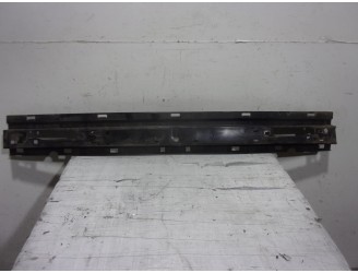 Recambio de refuerzo paragolpes delantero para volvo serie 340 1.7 referencia OEM IAM 3207586 DE HIERRO 