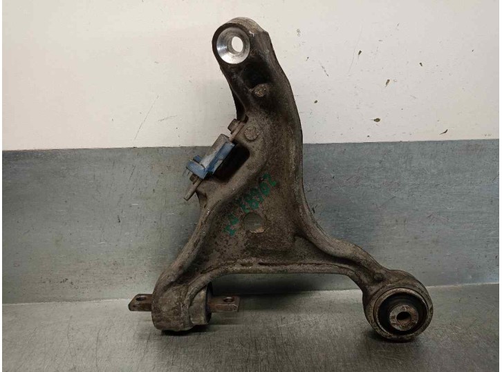 Recambio de brazo suspension inferior delantero izquierdo para volvo s60 berlina 2.4 cat referencia OEM IAM 9492119  