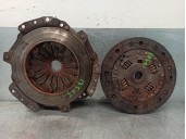 Replacement clutch kit for Volkswagen Golf V sedan (1K1) 1.9 TDI OEM IAM reference 03G141015N 