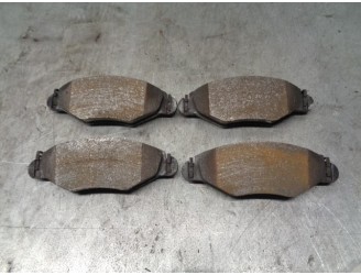 Recambio de pastillas de freno para citroën saxo 1.5 diesel referencia OEM IAM 0986494039  