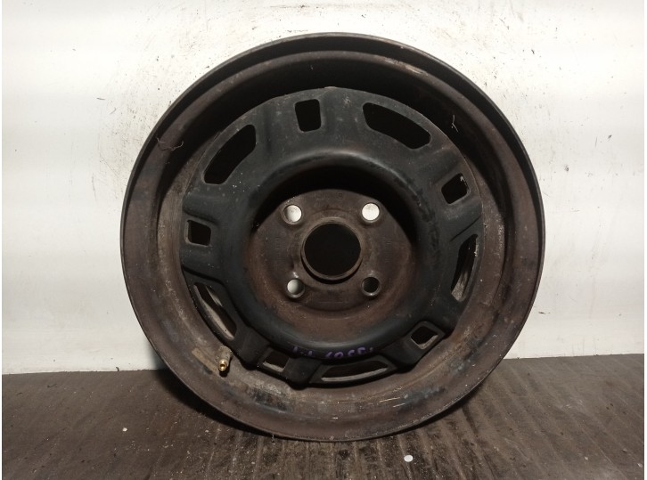 Recambio de llanta para volvo serie 340 1.7 referencia OEM IAM 3293804 R135JX13ET40 HIERRO