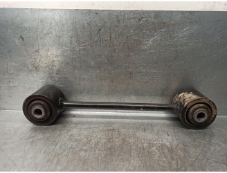 Recambio de brazo suspension superior trasero izquierdo para ssangyong actyon 2.0 td cat referencia OEM IAM 4540108100  