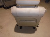 Recambio de asiento delantero derecho para opel omega b 2.5 v6 cat (l80) referencia OEM IAM CUERO GRIS 4 PUERTAS