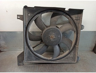 Recambio de electroventilador para hyundai elantra (xd) 2.0 crdi cat referencia OEM IAM 253802D400 F00S3A2184 KAMVO