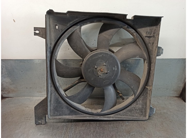 Recambio de electroventilador para hyundai elantra (xd) 2.0 crdi cat referencia OEM IAM 253802D400 F00S3A2184 KAMVO