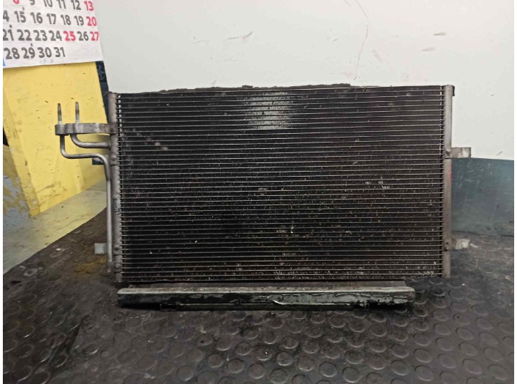 Replacement air conditioning condenser / radiator for Ford Focus Saloon (CAP) 1.6 16V CAT OEM IAM reference 3M5H19710CB 