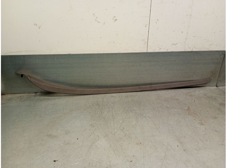 Recambio de molduras delanteras para ford b-max (jk) 1.6 tdci referencia OEM IAM AV11R03195AD 1858099 