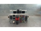 Recambio de caja reles / fusibles para fiat punto berlina (188) 1.2 16v cat referencia OEM IAM 46774358 