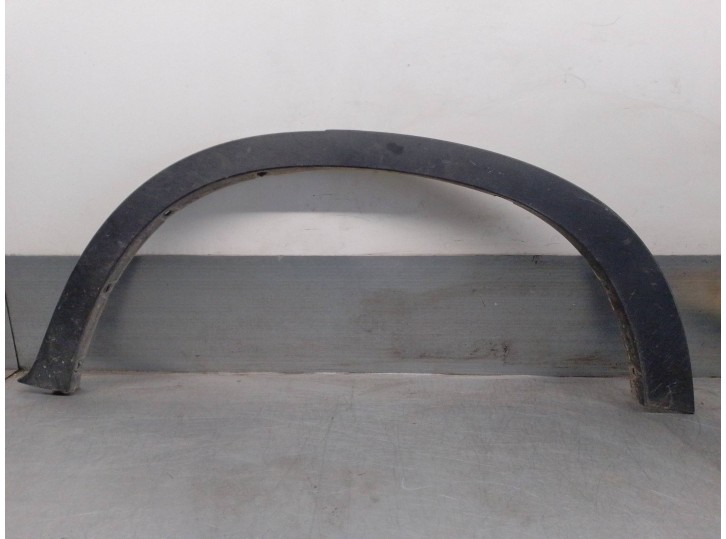 Recambio de aletin trasero izquierdo para bmw x5 (e70) 3.0 turbodiesel cat referencia OEM IAM 51777158425 