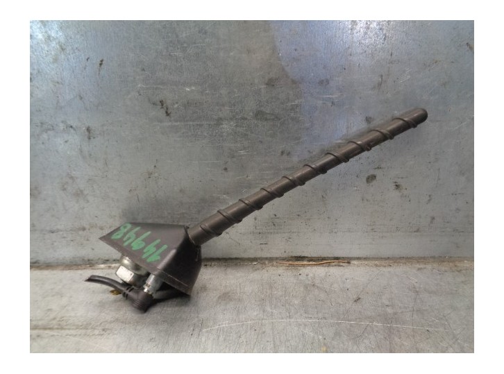 Recambio de antena para kia soul 1.6 cat referencia OEM IAM 962502K500 
