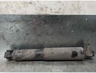 Recambio de amortiguador trasero derecho para kia soul 1.6 cat referencia OEM IAM 553002K200  