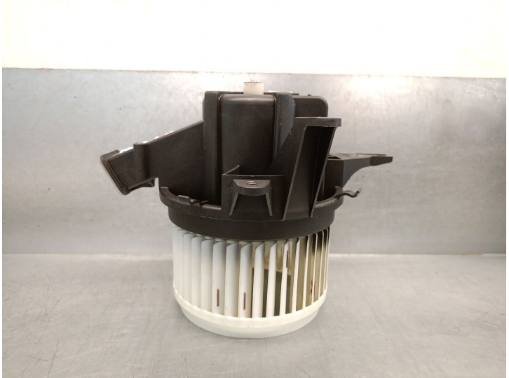 Recambio de motor calefaccion para jeep compass (mp, m6, mv, m7) 1.3 referencia OEM IAM 77367171  