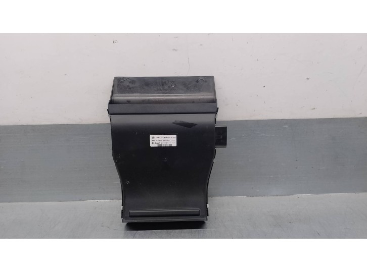 Recambio de aireador para audi a8 (4e2) 4.0 v8 32v tdi biturbo cat (ase) referencia OEM IAM 4E0819013A 4E0819013 BOSCH