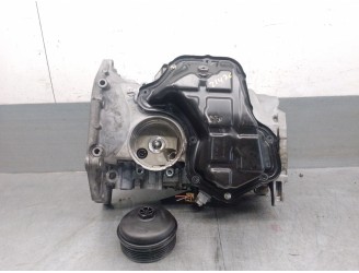 Recambio de carter para renault megane iii hatchback (bz0/1_, b3_) 1.2 tce (bz2b, bz11) referencia OEM IAM 110171000R  