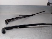 Recambio de brazo limpia delantero derecho para seat leon (1p1) 1.2 tsi referencia OEM IAM 1P0955409A 1P0955410A 