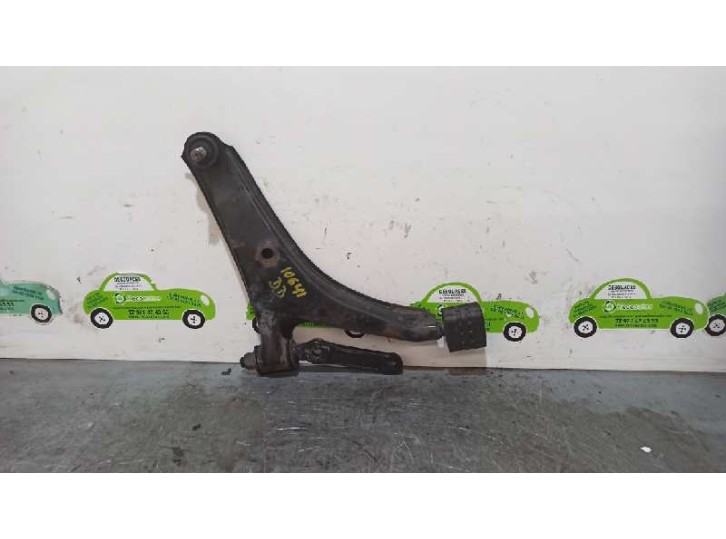 Replacement right front lower suspension arm for Suzuki Swift SF Berlina (EA) GTI OEM IAM reference 4520160E01 