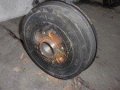 Recambio de puente trasero para dacia jogger ml referencia OEM IAM 555018298R TAMBOR 4 AGUJEROS BURRA 32